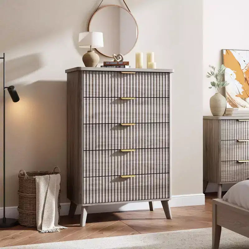 Fluted Dresser for Bedroom with 5 Deep Drawers, 47.2 in Tall Chest of Drawers, Curved Profile Design, Modern Wooden Dresser