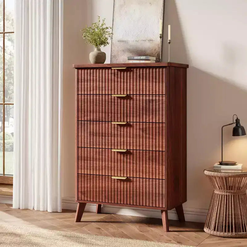 Fluted Dresser for Bedroom with 5 Deep Drawers, 47.2 in Tall Chest of Drawers, Curved Profile Design, Modern Wooden Dresser