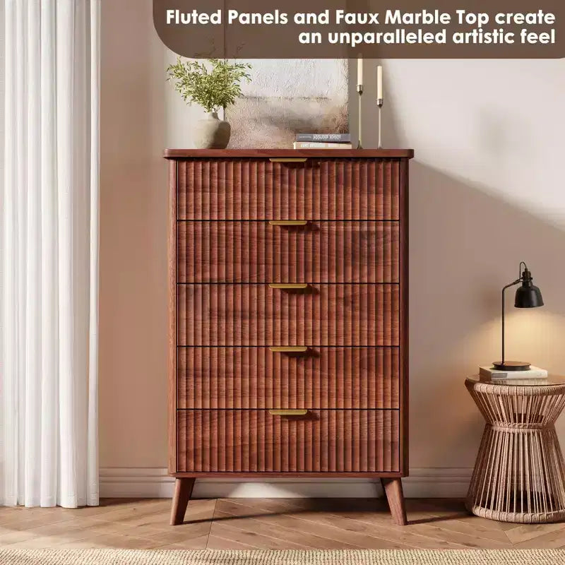 Fluted Dresser for Bedroom with 5 Deep Drawers, 47.2 in Tall Chest of Drawers, Curved Profile Design, Modern Wooden Dresser