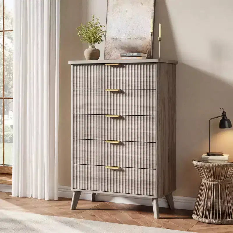 Fluted Dresser for Bedroom with 5 Deep Drawers, 47.2 in Tall Chest of Drawers, Curved Profile Design, Modern Wooden Dresser